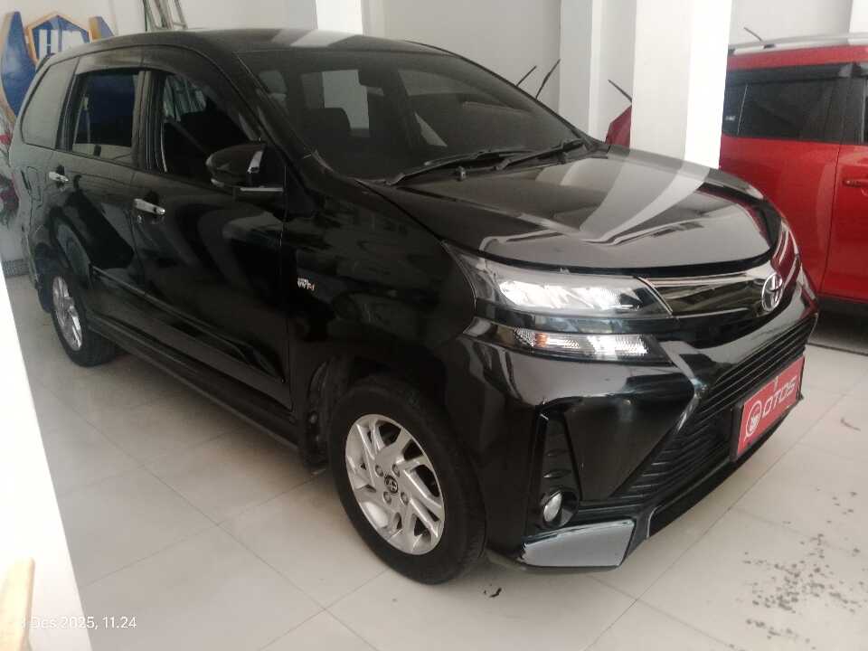 2021 Toyota Avanza 1.3 Veloz - Foto 1 dari 6