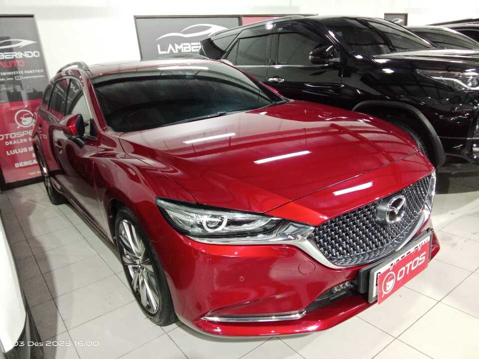 2022 Mazda 6 2.5 - Foto 1 dari 6