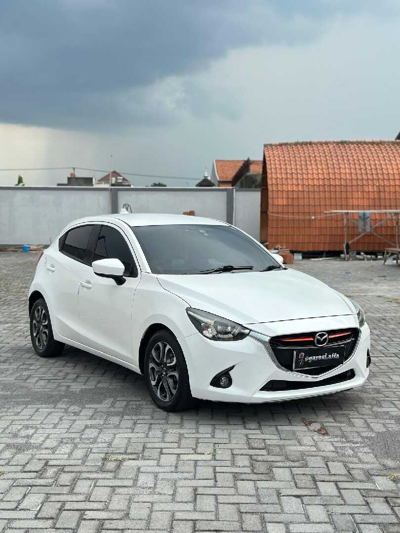 2015 Mazda 2 1.5 GT Skyactive - Foto 1 dari 10
