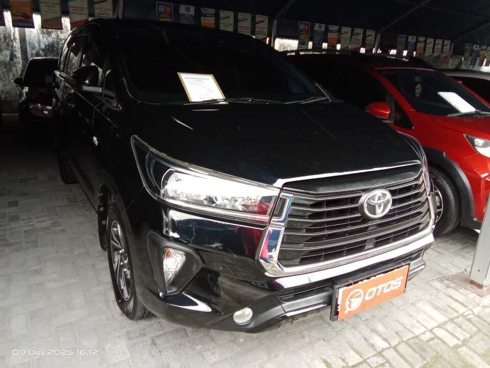 2020 Toyota Kijang Innova 2.0 G - Foto 1 dari 6
