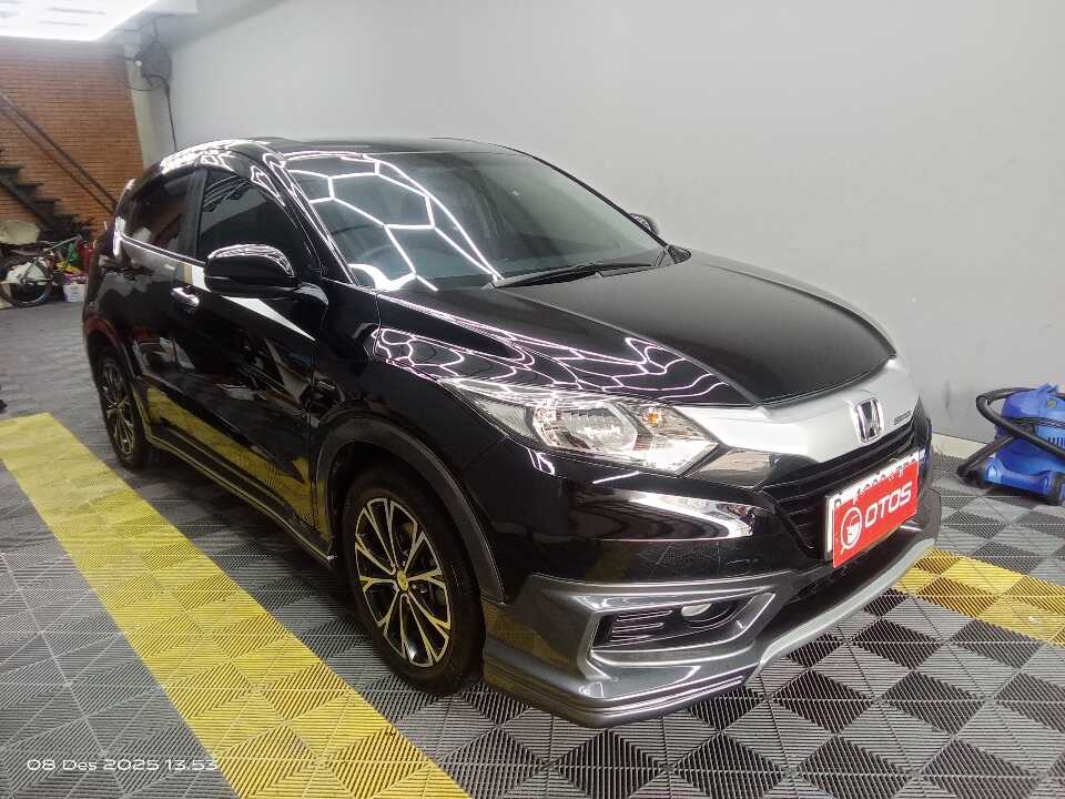 2017 Honda HR-V 1.5 E - Foto 1 dari 6