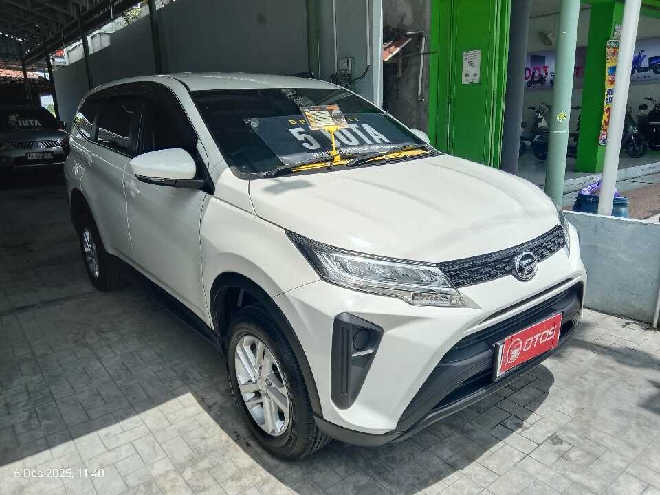 2024 Daihatsu Terios 1.5 X - Foto 1 dari 6