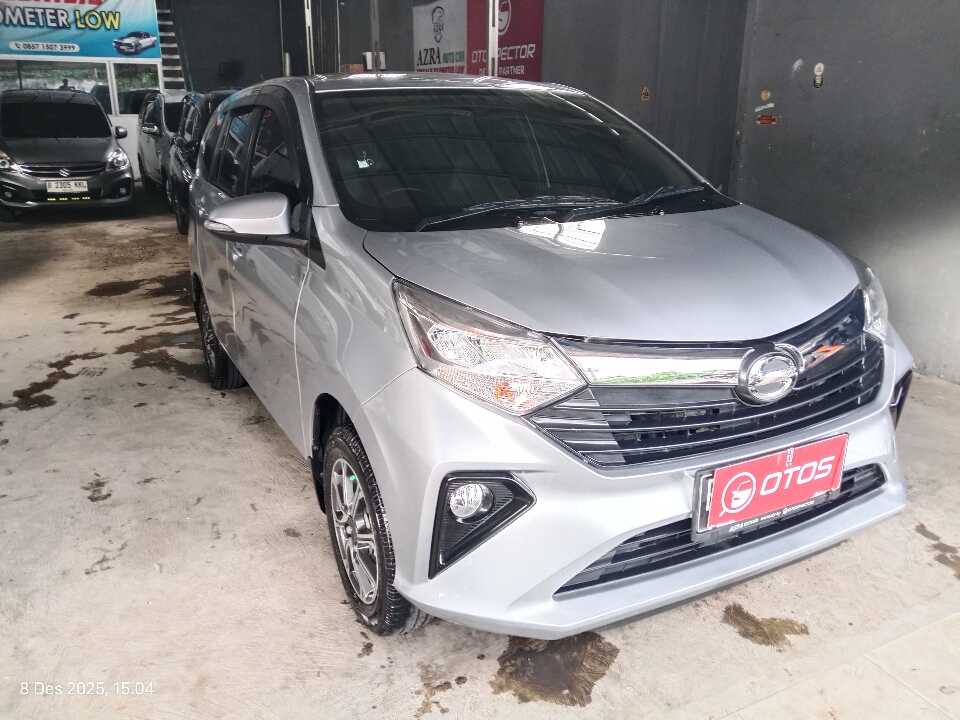 2021 Daihatsu Sigra 1.2 R - Foto 1 dari 9