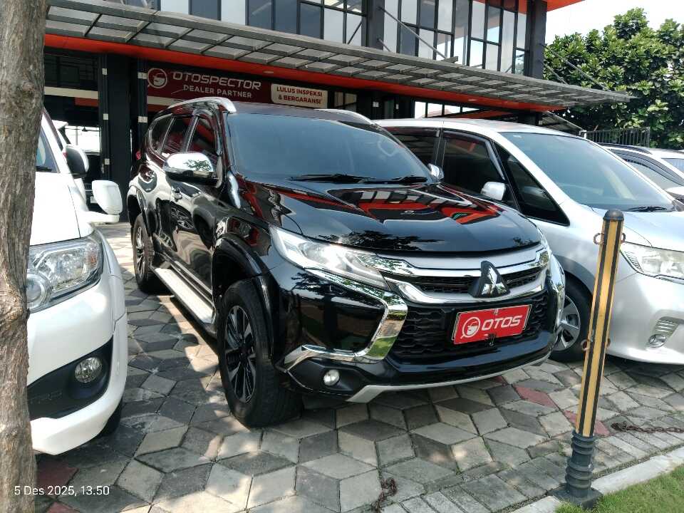 2016 Mitsubishi Pajero Sport 2.4 Dakar 4X2 - Foto 1 dari 6