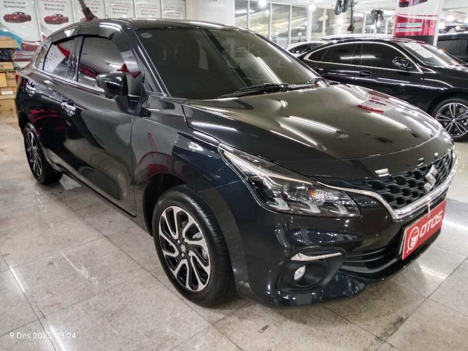 2024 Suzuki Baleno 1.5 - Foto 1 dari 6