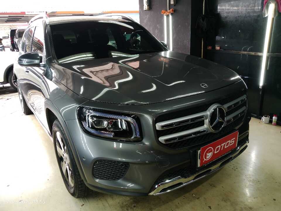 2021 Mercedes-Benz GLB200 1.3 Progressive Line Wagon - Foto 1 dari 6