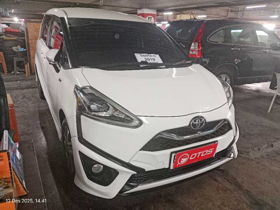 2019 Toyota Sienta 1.5 Q - Foto 1 dari 6