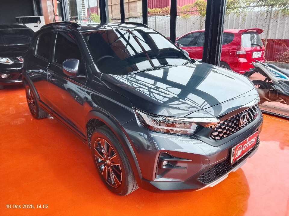 2023 Honda WR-V 1.5 RS - Foto 1 dari 6