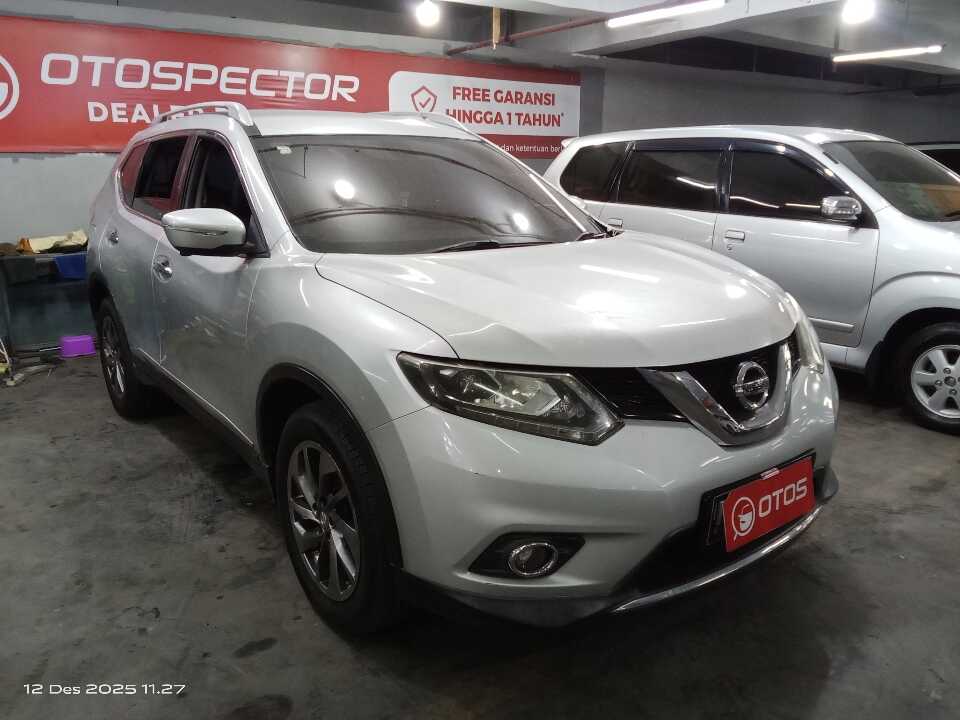 2016 Nissan X-Trail 2.5 - Foto 1 dari 6