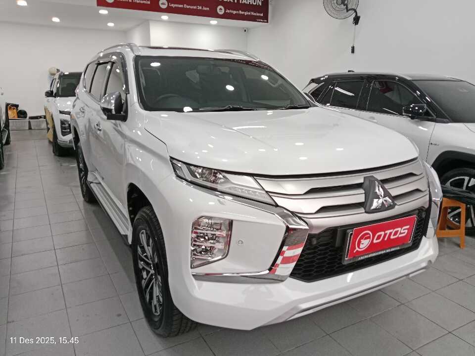 2021 Mitsubishi Pajero Sport 2.4 Dakar 4X2 - Foto 1 dari 6