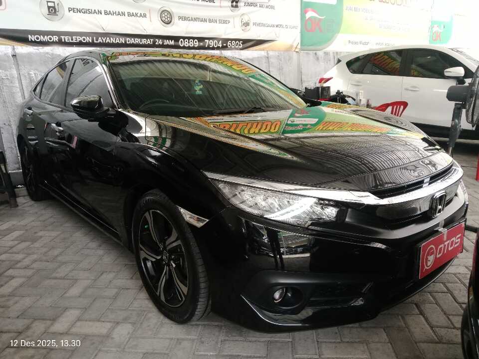 2016 Honda Civic 1.5 ES - Foto 1 dari 6