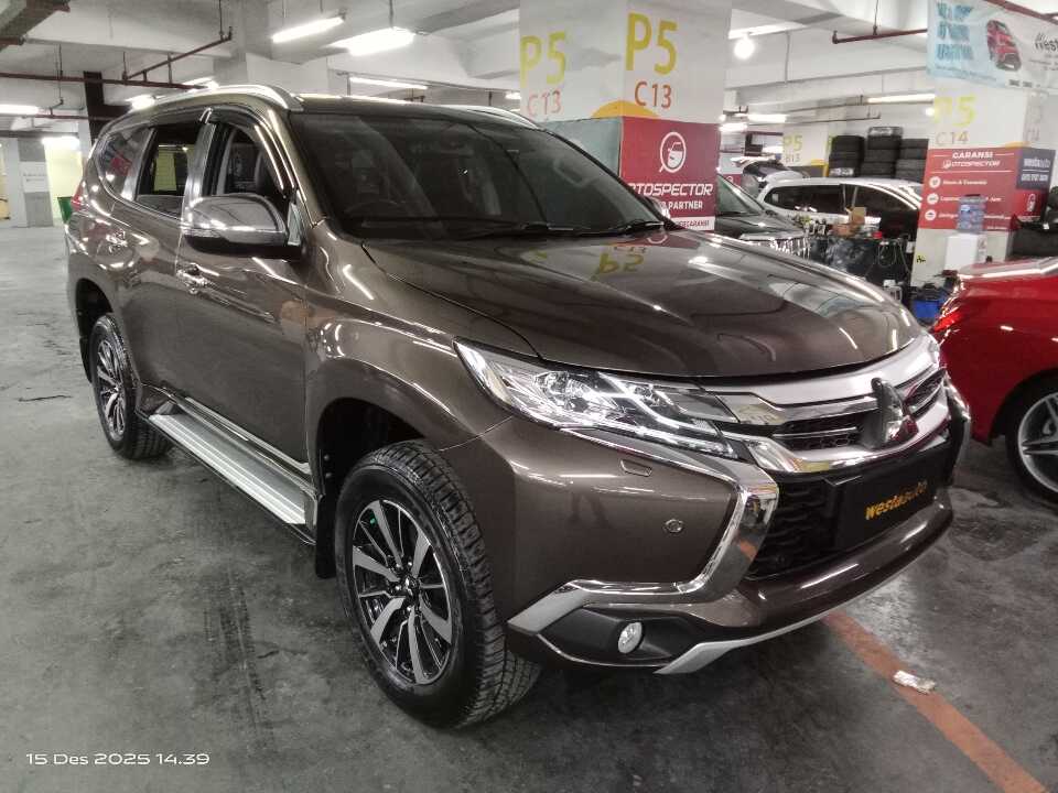 2020 Mitsubishi Pajero Sport 2.4 Dakar 4X2 - Foto 1 dari 6