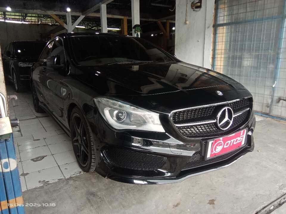 2015 Mercedes-Benz CLA200 1.6 - Foto 1 dari 6
