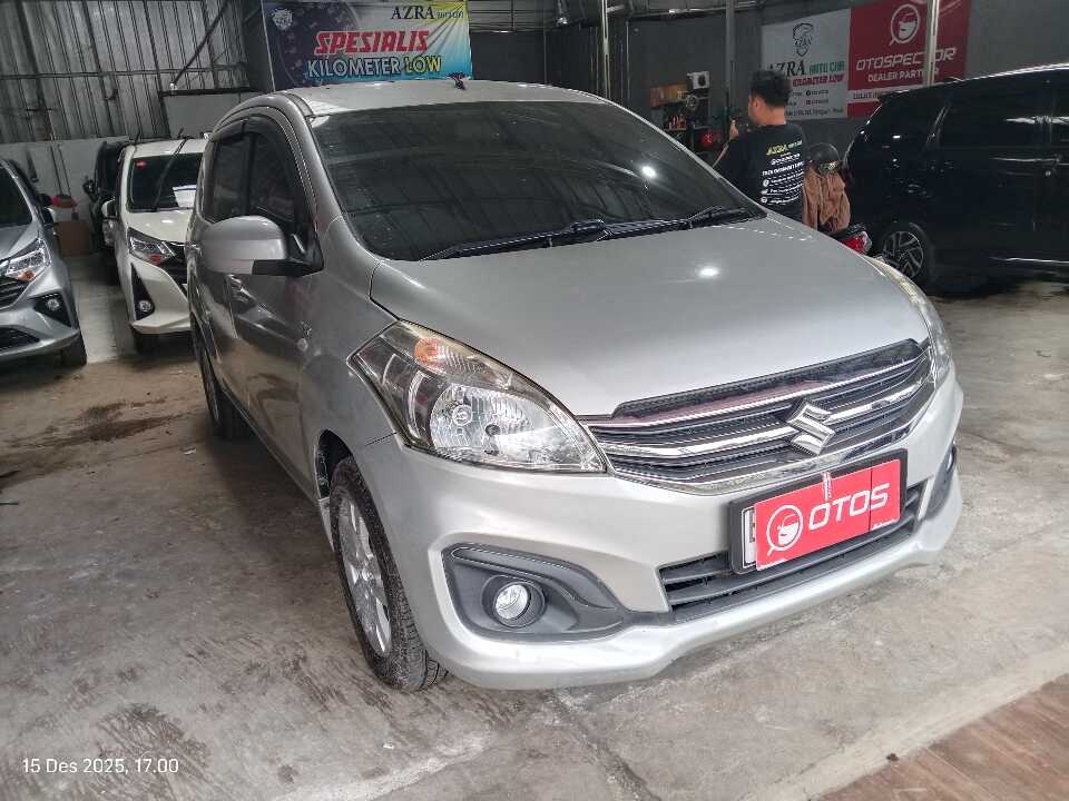 2017 Suzuki Ertiga 1.4 GL - Foto 1 dari 9