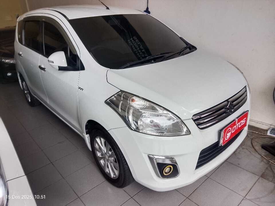 2015 Suzuki Ertiga 1.4 GX - Foto 1 dari 6