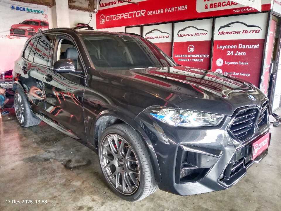 2021 BMW X5 3.0 Xdrive40i Xline - Foto 1 dari 6