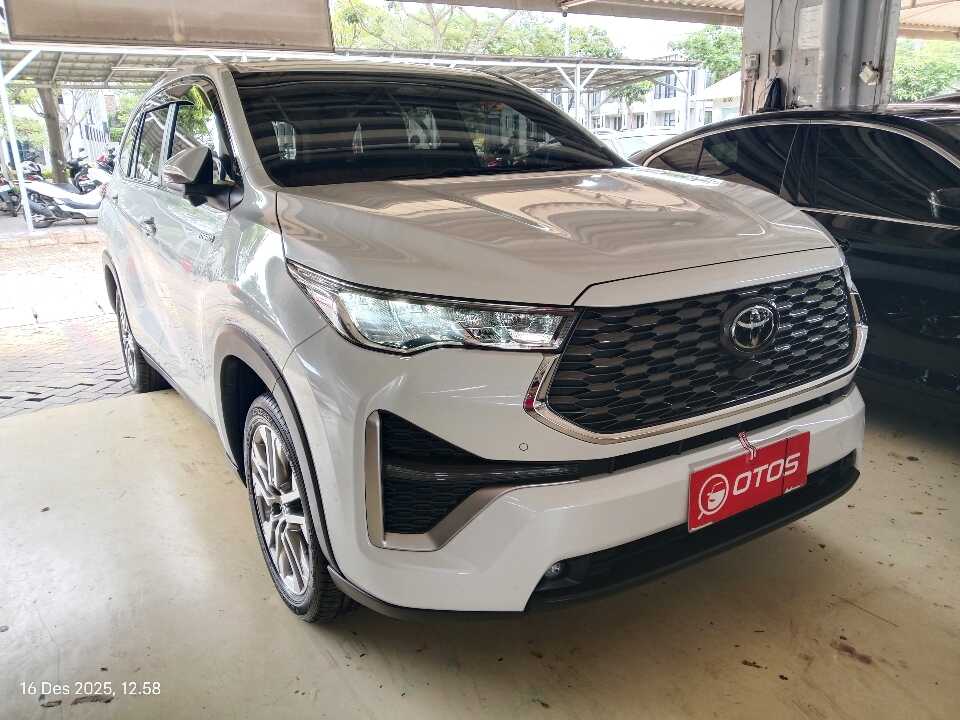 2024 Toyota Kijang Innova 2.0 Zenix Q HV CVT TSS - Foto 1 dari 6