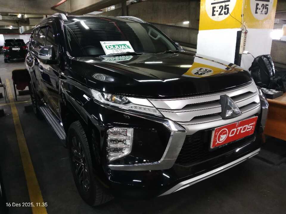 2023 Mitsubishi Pajero Sport 2.4 Dakar 4X2 - Foto 1 dari 6