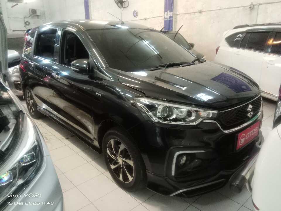 2022 Suzuki Ertiga 1.5 Sport - Foto 1 dari 6