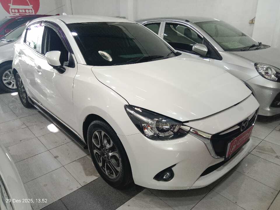 2015 Mazda 2 1.5 GT - Foto 1 dari 6