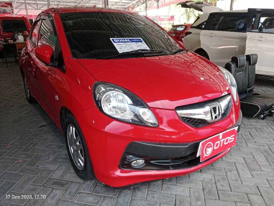 2016 Honda Brio 1.2 Satya E - Foto 1 dari 6