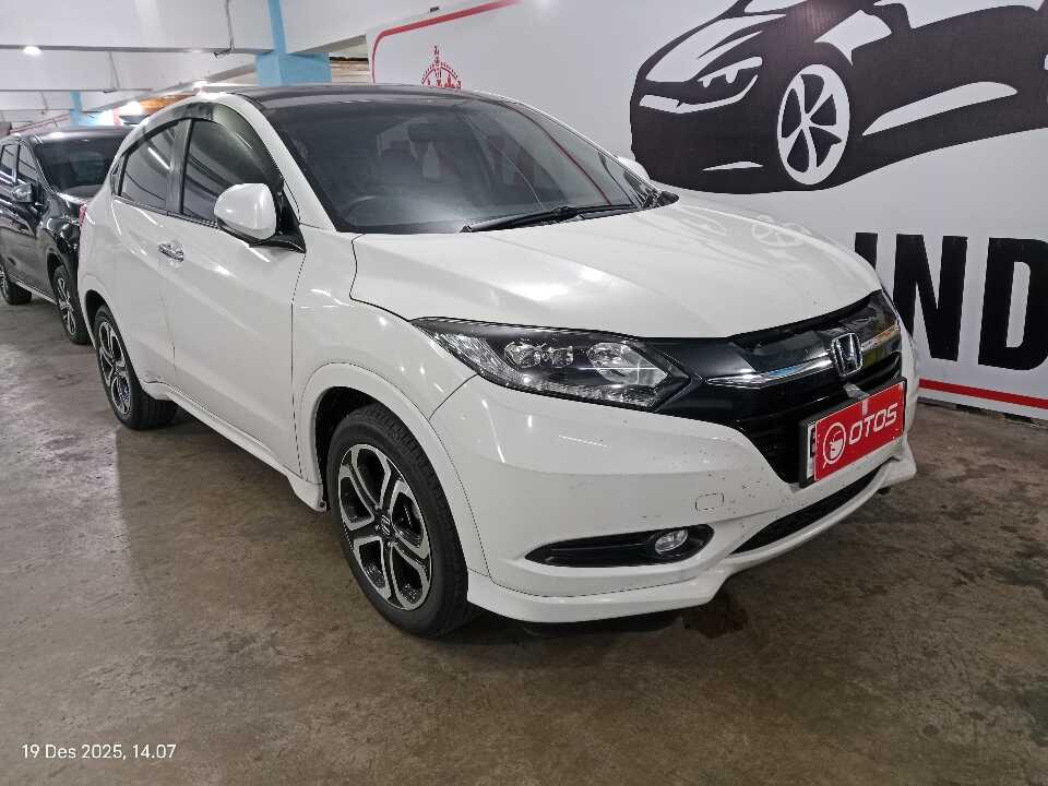2018 Honda HR-V 1.8 RS - Foto 1 dari 6