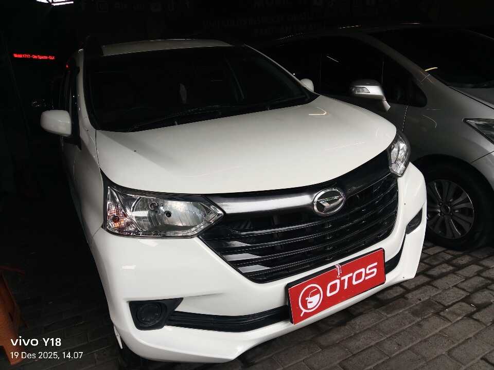 2016 Daihatsu Xenia 1.0 - Foto 1 dari 6