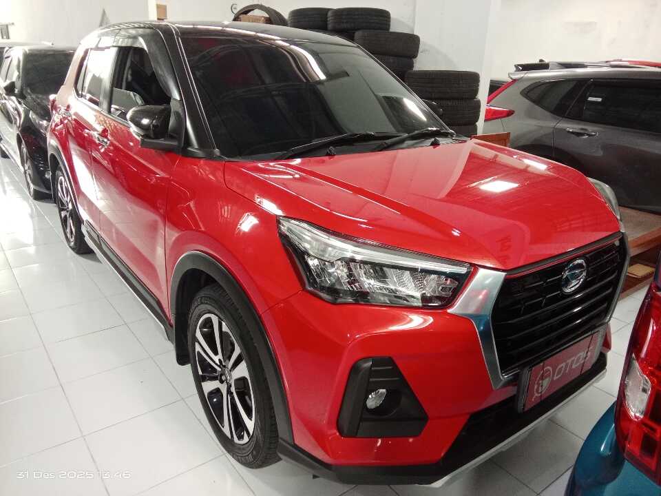 2021 Daihatsu Rocky 1.0 R - Foto 1 dari 6
