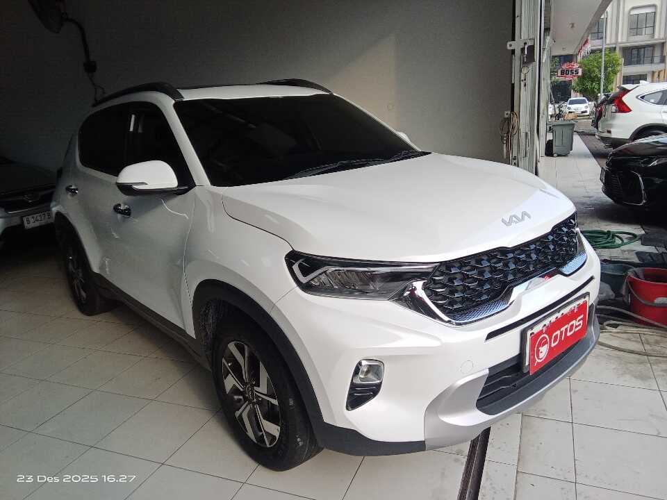 2022 KIA Sonet 1.5 - Foto 1 dari 6