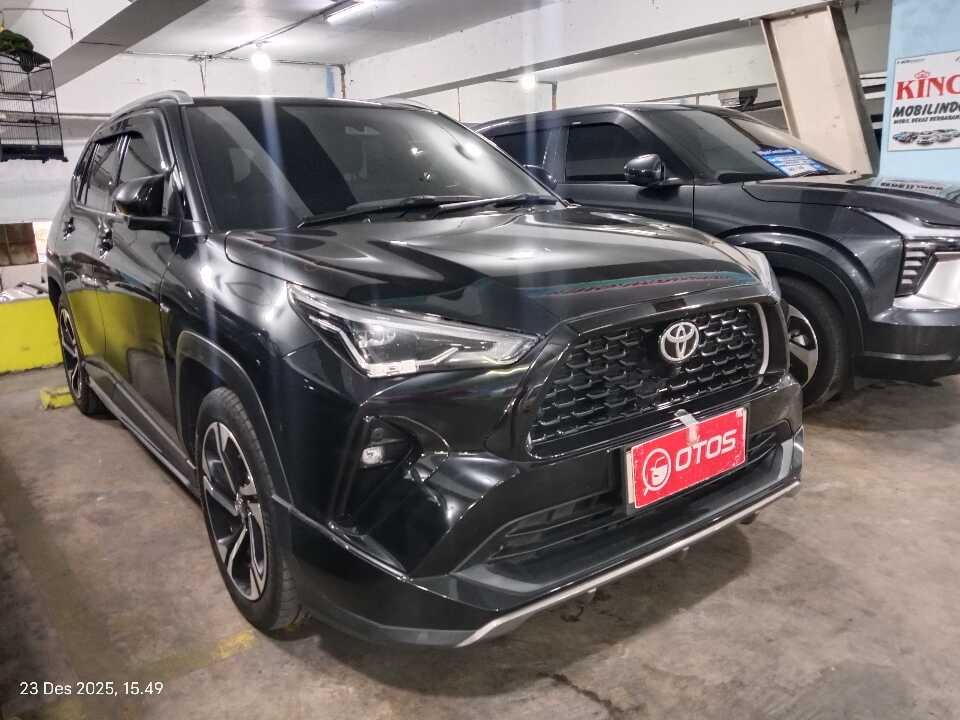 2023 Toyota Yaris Cross 1.5 S HV - Foto 1 dari 6