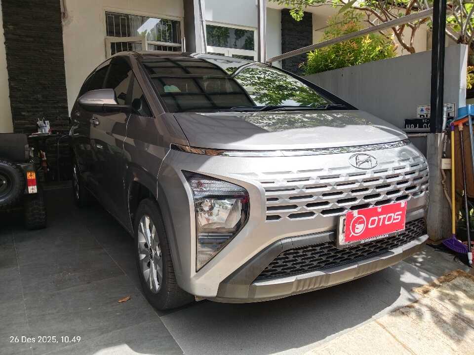 2023 Hyundai Stargazer 1.5 Active - Foto 1 dari 6
