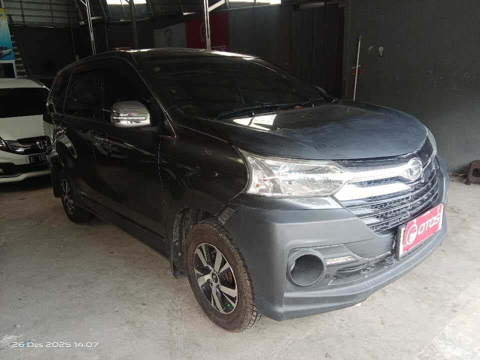 2018 Daihatsu Xenia 1.3 R - Foto 1 dari 9