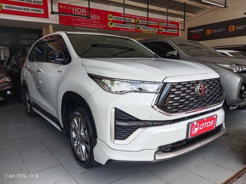 2023 Toyota Kijang Innova 2.0 Zenix G HV CVT - Foto 1 dari 6