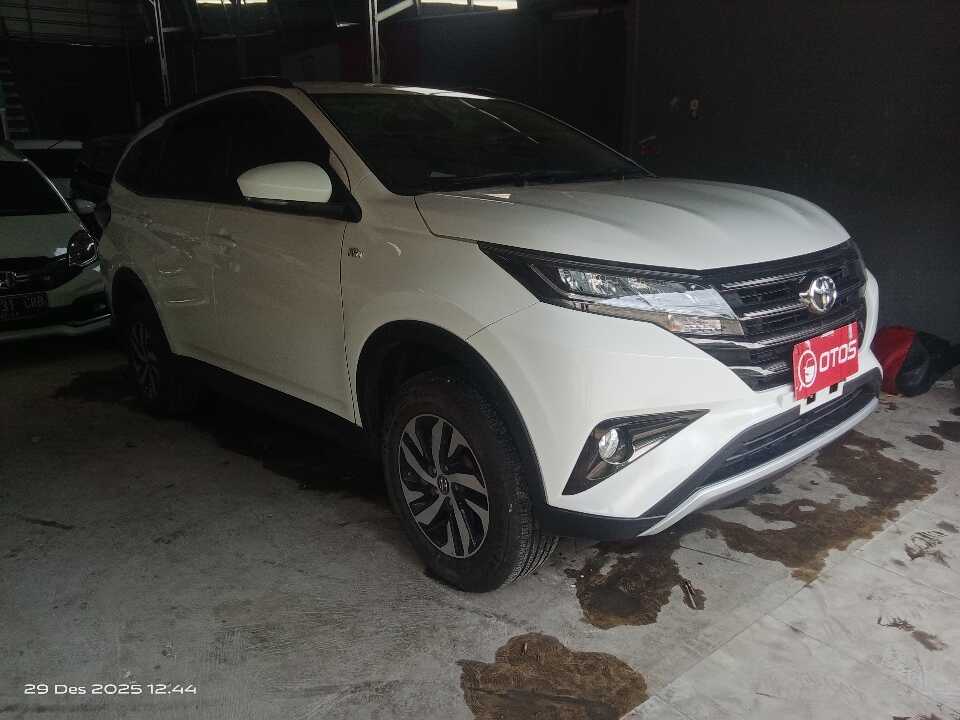 2022 Toyota Rush 1.5 G - Foto 1 dari 9