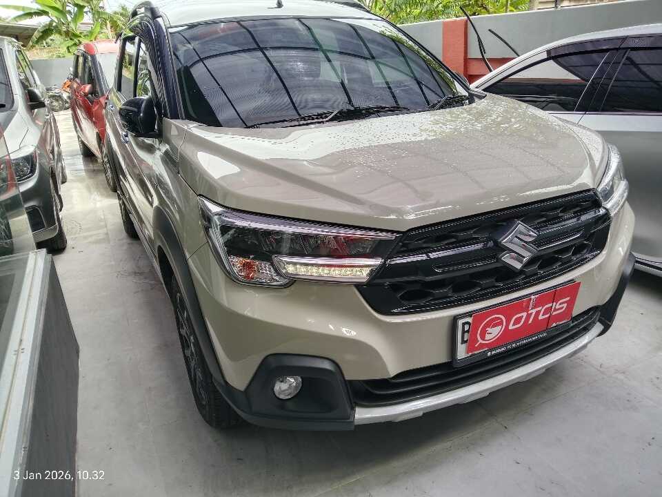 2024 Suzuki XL7 1.5 Alpha - Foto 1 dari 6