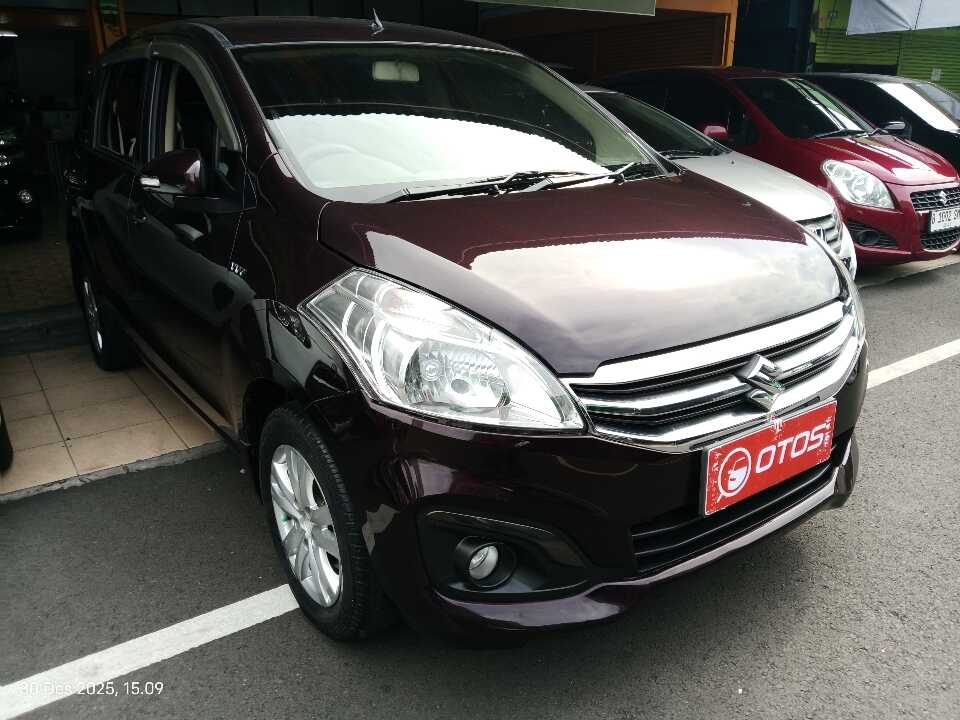 2017 Suzuki Ertiga 1.4 - Foto 1 dari 6