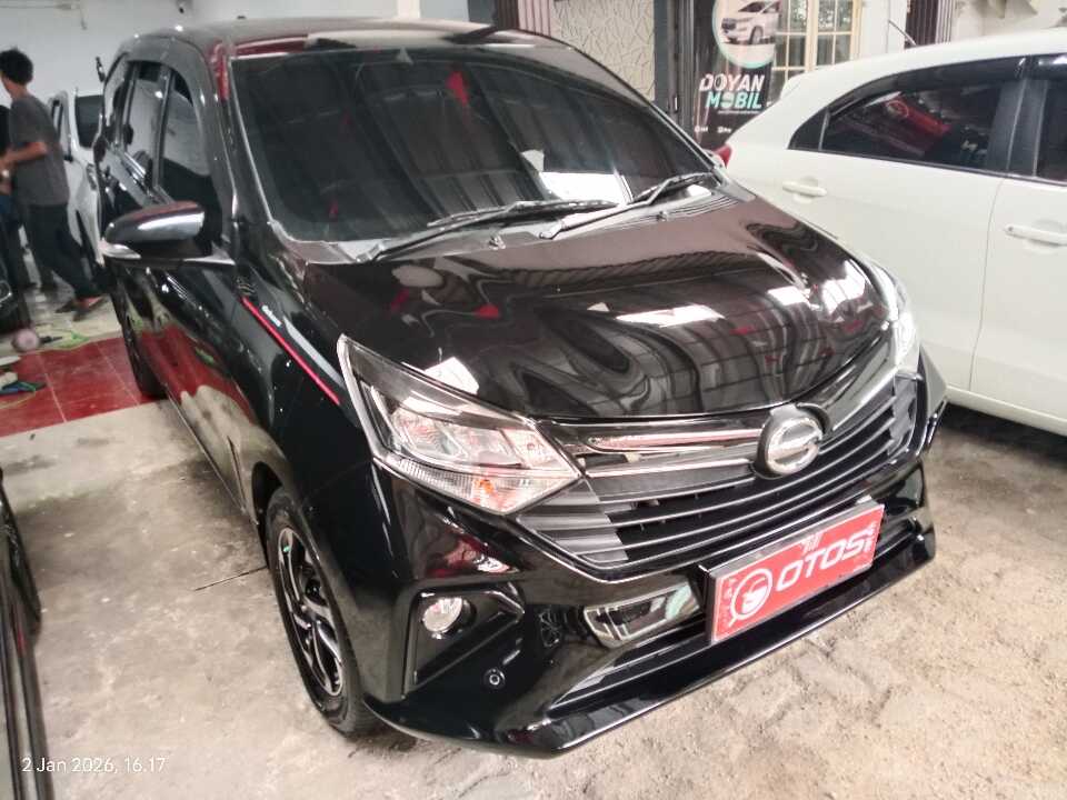 2023 Daihatsu Sigra 1.2 R - Foto 1 dari 6