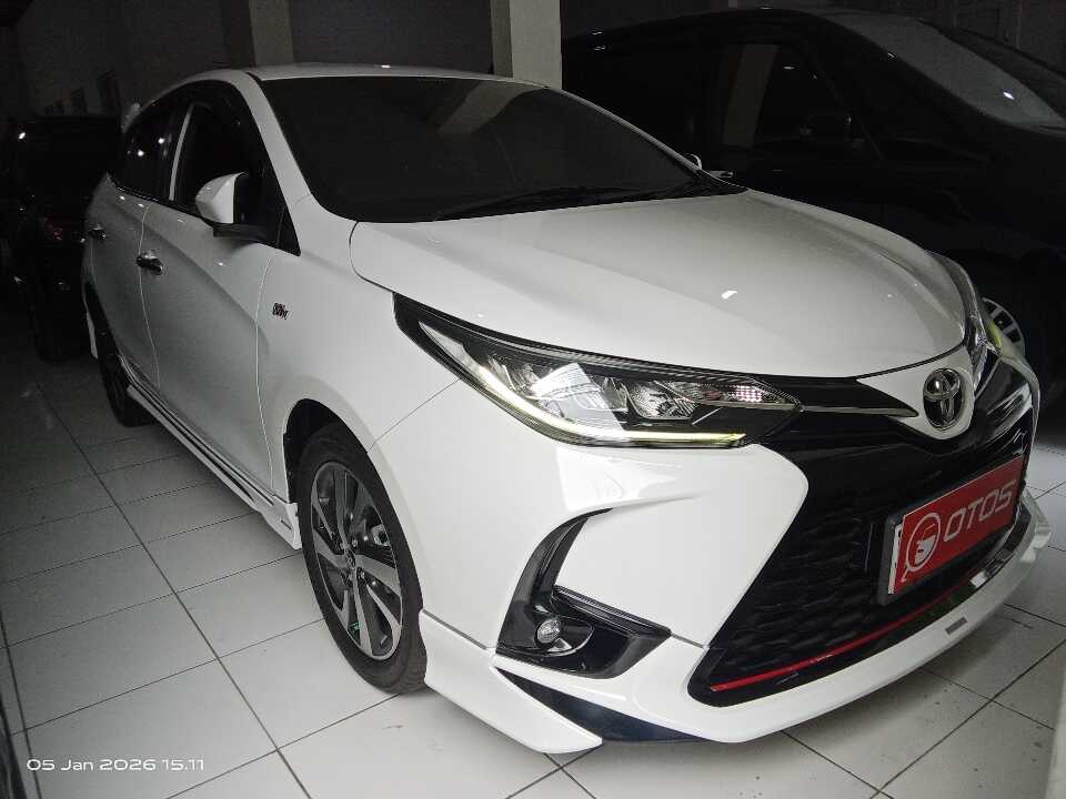 2020 Toyota Yaris 1.5 S - Foto 1 dari 6