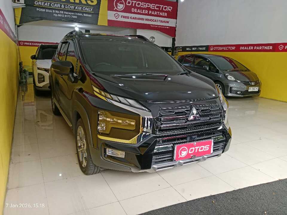 2024 Mitsubishi Xpander 1.5 Cross - Foto 1 dari 6