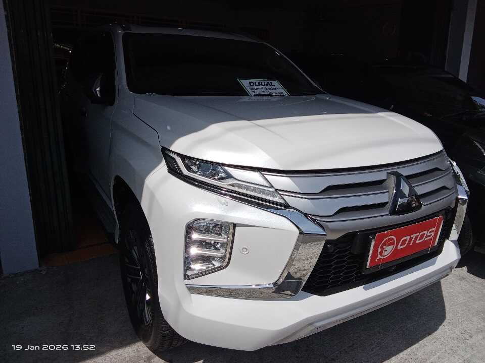 2022 Mitsubishi Pajero Sport 2.4 Dakar Ultimate 4X4 - Foto 1 dari 6