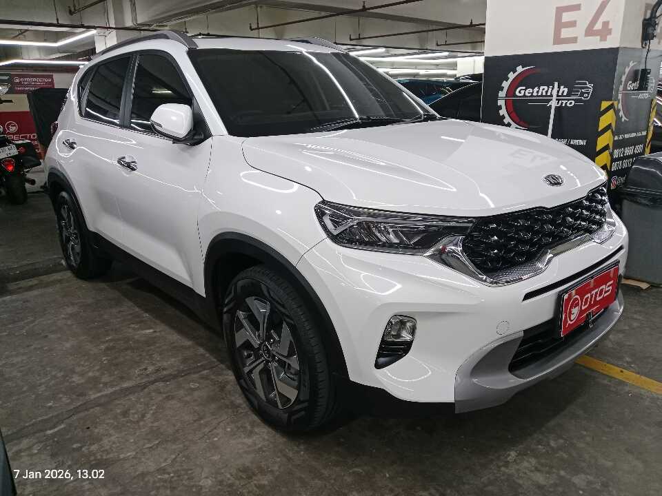 2021 KIA Sonet 1.5 - Foto 1 dari 6