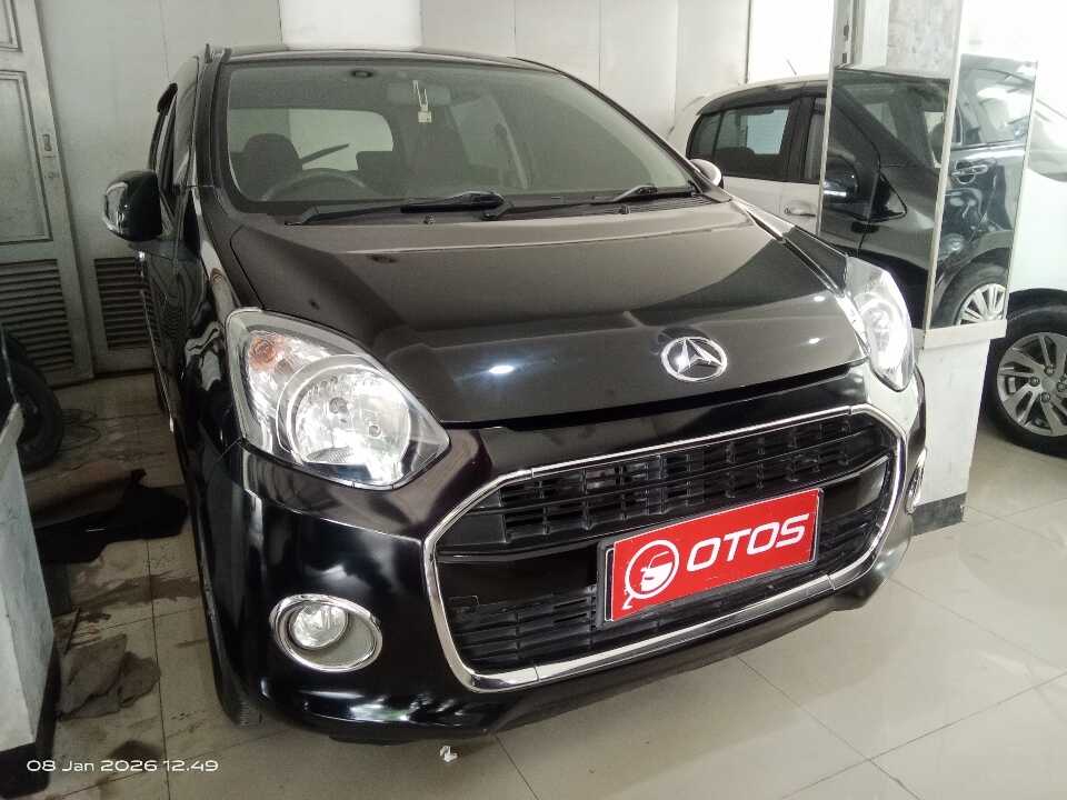 2016 Daihatsu Ayla 1.0 X - Foto 1 dari 6