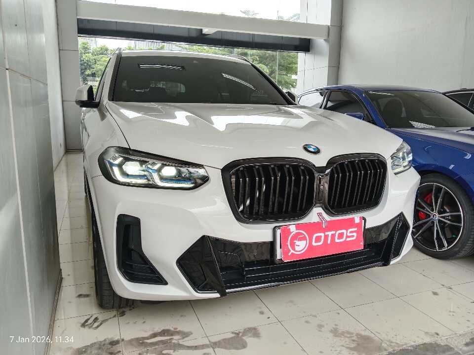 2022 BMW X3 2.0 Xdrive30i - Foto 1 dari 6