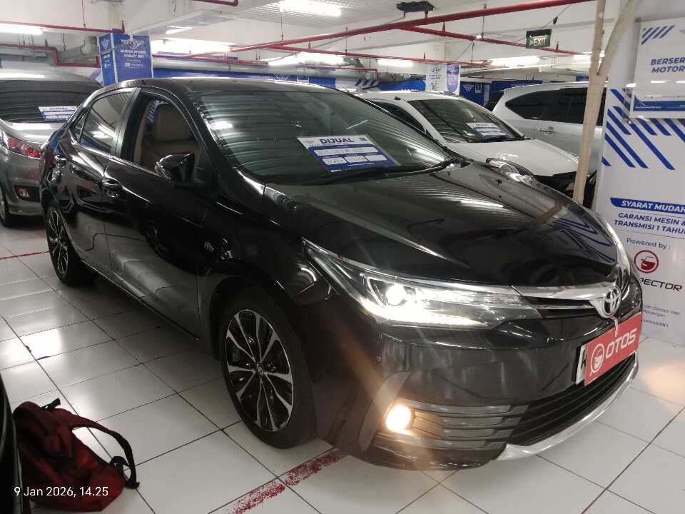 2018 Toyota Corolla Altis 1.8 V - Foto 1 dari 6