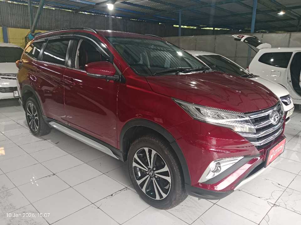 2019 Daihatsu Terios 1.5 R - Foto 1 dari 6