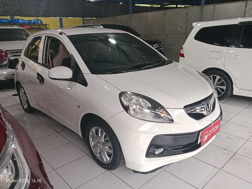 2015 Honda Brio 1.2 Satya E - Foto 1 dari 6