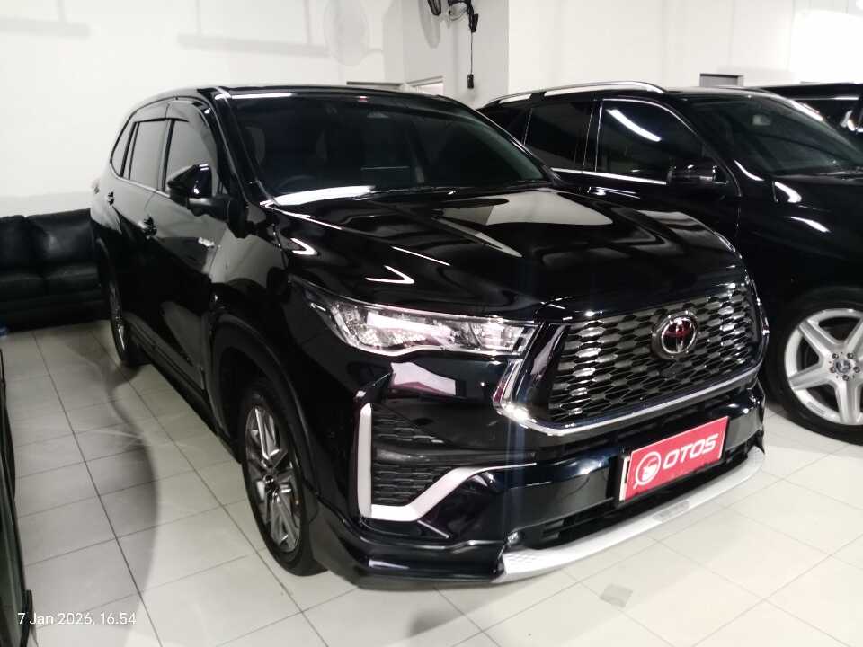 2023 Toyota Kijang Innova 2.0 Zenix Q HV CVT TSS - Foto 1 dari 6