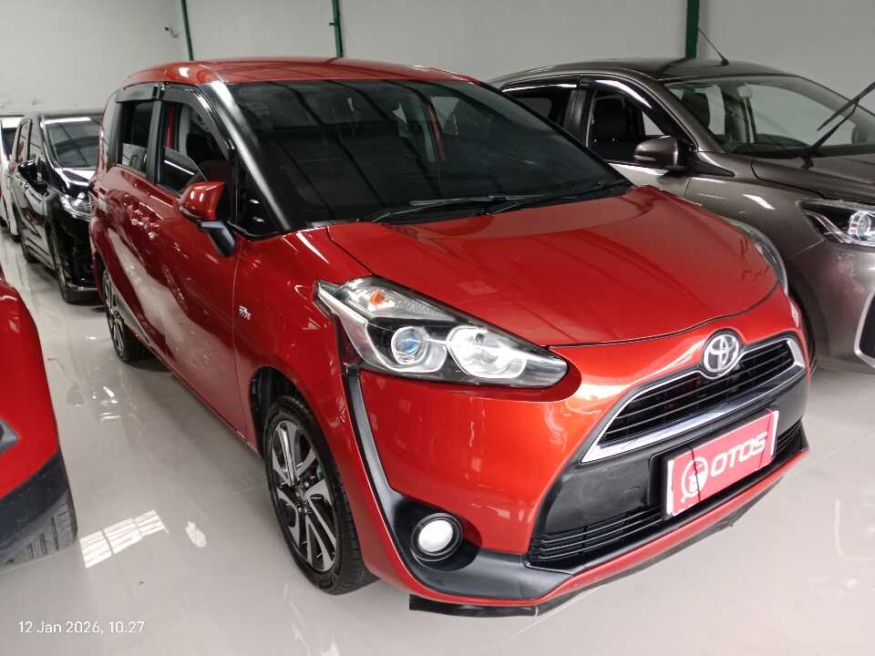 2018 Toyota Sienta 1.5 V - Foto 1 dari 6