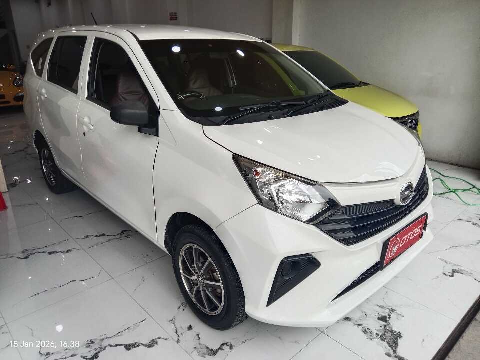 2021 Daihatsu Sigra 1.0 D - Foto 1 dari 6