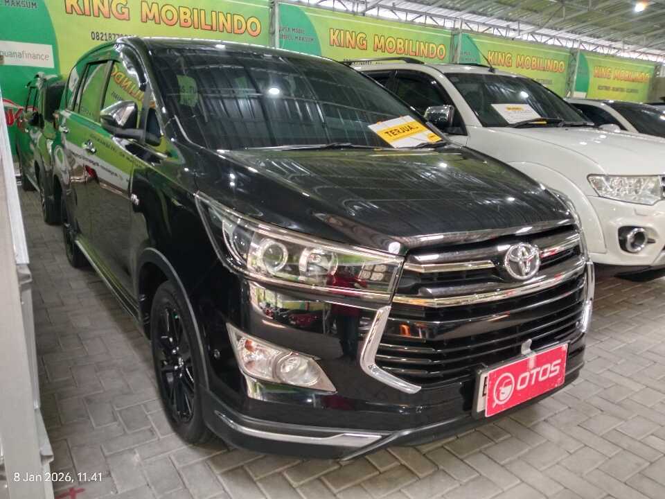 2018 Toyota Kijang Innova 2.0 Venturer - Foto 1 dari 6